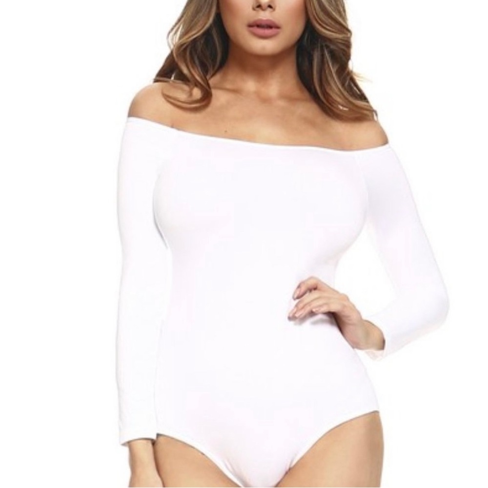 White long sleeve stretch top bodysuit